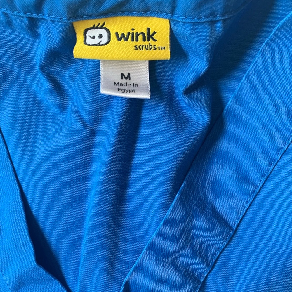 Scrub top